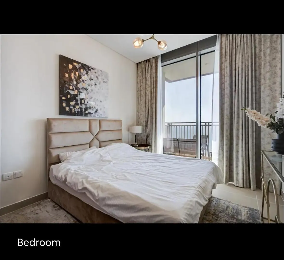 Luxurious Apartment With Sea View Dubai
